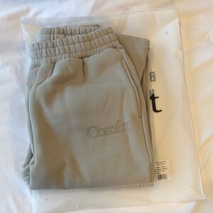 Comfirt Women's Gray Pants